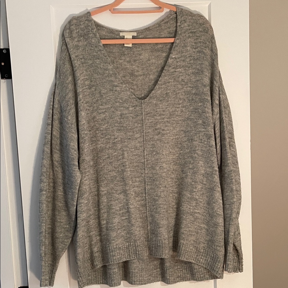 H&M Heather Gray V-Neck Sweater - Picture 2 of 4